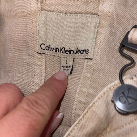 Calvin Klein Womens Overalls Vest Set Beige Size Large Cuffed Shorts Bib Y2K - Picture 9 of 15
